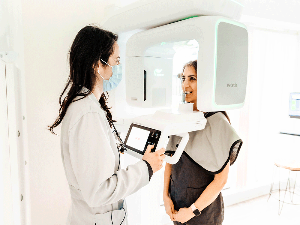 doctor conducting a dental x-ray